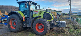Traktor CLAAS Axion 870 - 1