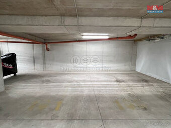 Pronájem garážového stání, 10 m², Plzeň, ul. Kartónová