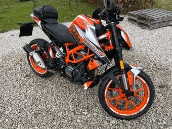 KTM duke 390