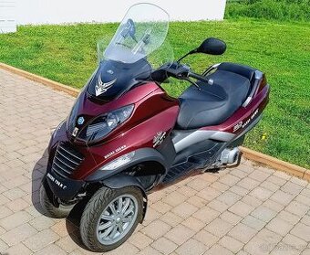 Piaggio MP3 250 ie