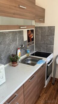 Pronájem byt 34m², 1+1, Most - Jana Kubelíka