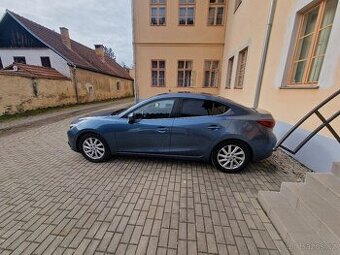 Mazda 3 , 2.2D Skyactiv 110kw 2014