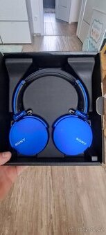 Sluchátka Sony MDR-XB650BT Extra Bass - modrá barva