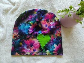 handmade cepice kvetiny se srdickem