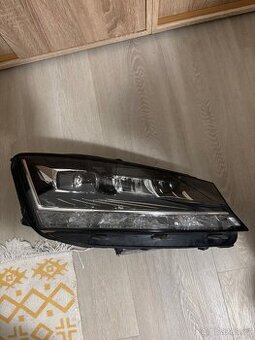 Světlo pravé přední Škoda Fabia 3