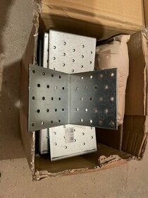 80 ks pozink derovany uhelniky 10x10x10 v Top stavu - 1