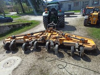 Mulčovač McConnel SR620