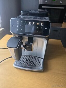 Kávovar - Philips Series 5400 LatteGo