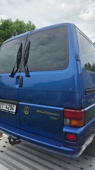 VW T4 - zadní dveře