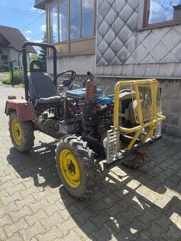 Traktor 4x4