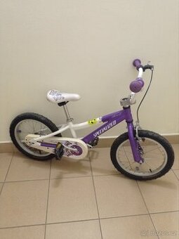 Kolo Specialized Hotrock 16 (i přídavná kolečka)