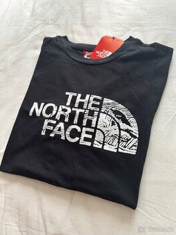 The North face black t-shirt