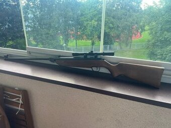 Vzduchovka Slavia 630 s OPTIKOU