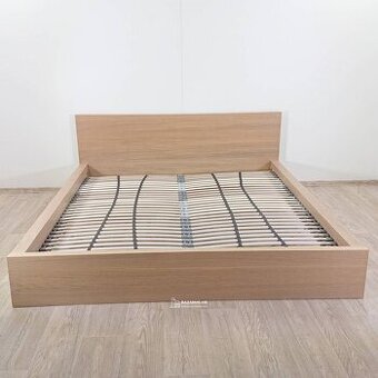 Ložnice malm ikea