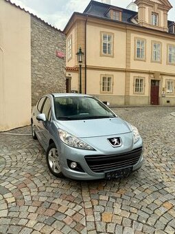 Peugeot 207 1.6i Koup.ČR 1.Maj Klima Premium Serviska