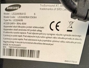 Televize Samsung s otočným držákem na zeď