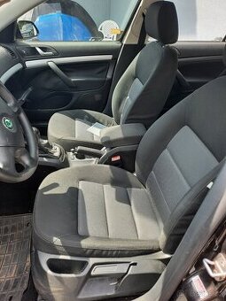 škoda octavia 2,1.9.TDI 77kW, černá