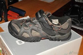 dětské boty na horské kolo