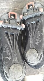 DIADORA silniční tretry s kufry v dobrém stavu devítky.