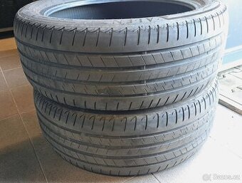 2x letní pneu Bridgestone 245/45 R20, r. 2023, runflat