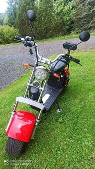Elektrokoloběžka / moped 2000W