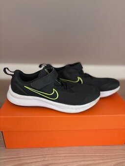 NIKE STAR RUNNER 3 PSV vel.34
