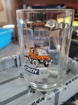 Koupím půllitr Unimog