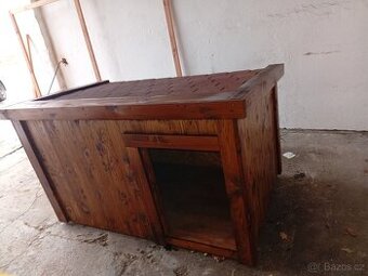 Zateplená psí bouda