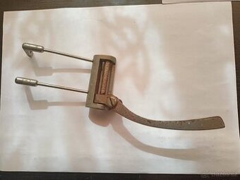 Snímače, tremolo, pickguard Jolana Cremona apod. Originály