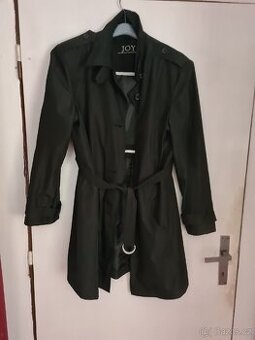 Dámský černý kabatek