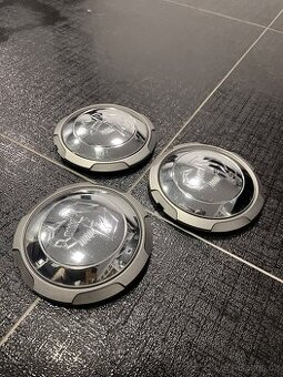 Abarth 500 středové kryty kol