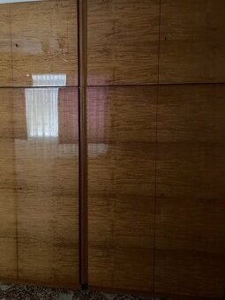 Skříně šatní retro