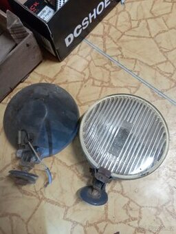 Mercedes Benz  w114 ,w115 halogeny a jiné