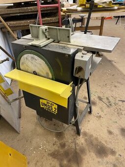 Hoblovka s protahem 250 mm s dlabačkou bruskou pilou