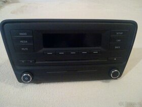 autorádio a CD přehrávač OCTAVIA 3