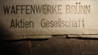 Mauser,pažba-Karnaubský vosk originál válečná zásoba ZB-Brno