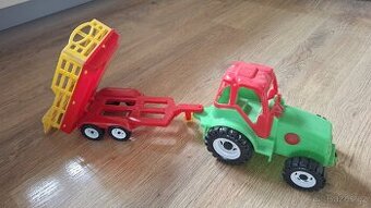 Dětský traktor, sklápěcí vlek