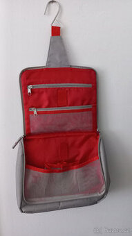 toaletní taška cestovní