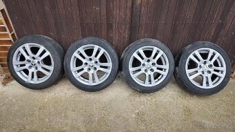Originální litá kola z Mercedes Benz A R15 5x112