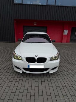 BMW E60 3.0D 170 kw M-paket - MANUÁL