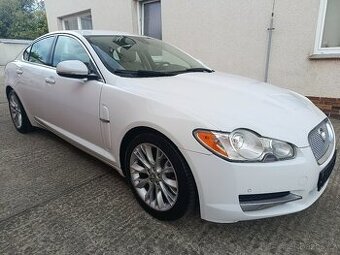 Jaguar XF Luxury 3.0 Diesel 155 Kw 85.000 Km  Garance km