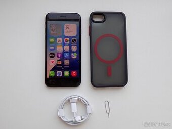 APPLE iPhone SE 2020 64GB Černý - KRÁSNÝ STAV - 100% BATERIE