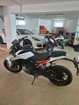 Ktm duke 125