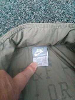 BUNDA NIKE