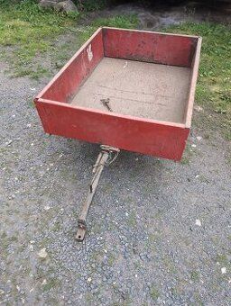 Přívesný vozík za sekačku/malotraktor