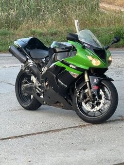 Kawasaki ZX10R Ninja 2006