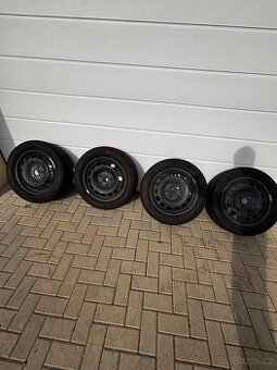 Plechové disky originál Škoda/VW 5x112 včetně pneu zimní