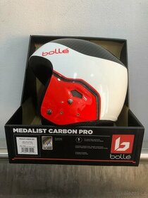 Lyžařská helma BOLLE MEDALIST carbon PRO - 1