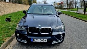 BMW X5 3.0d Edice x5 10 let, 2010, panorama, 2 sady alu kol