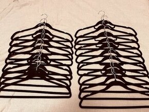 Velvet coat hangers x 20 - 1